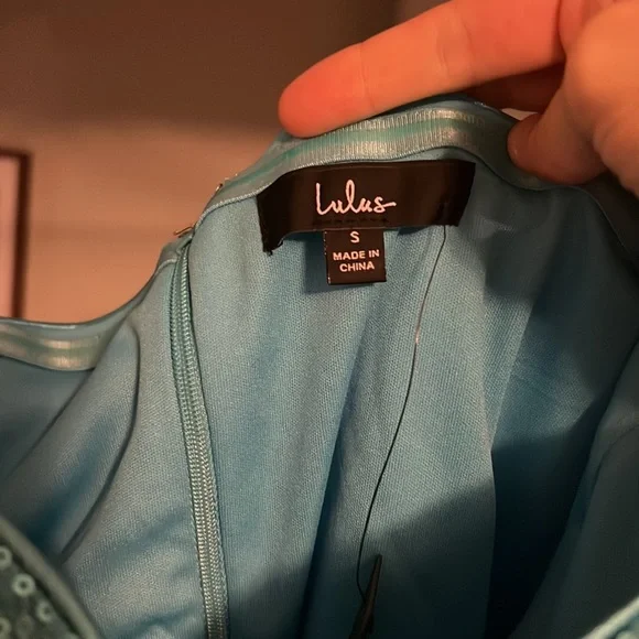 Lulus NEVER BEEN WORN mini dress perfect for going out! - Picture 4 of 4